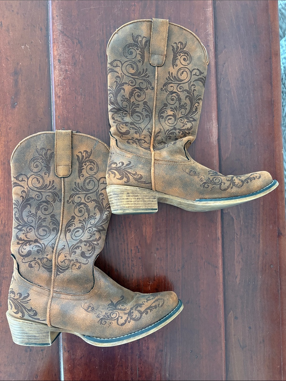 Roper Women’s Bailey Laser Western Boots